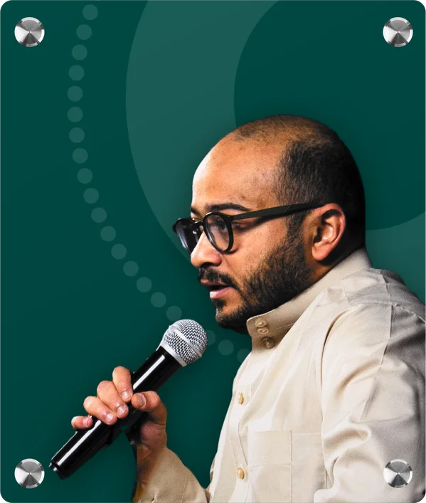 عبدالحميد على مسرح حيّ الضحك